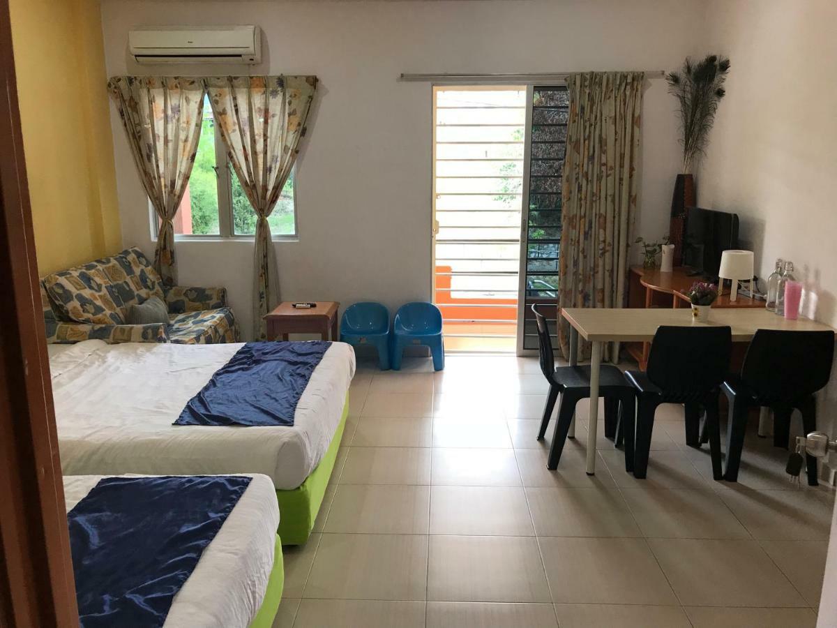 Bukit Bentong Homestay エクステリア 写真